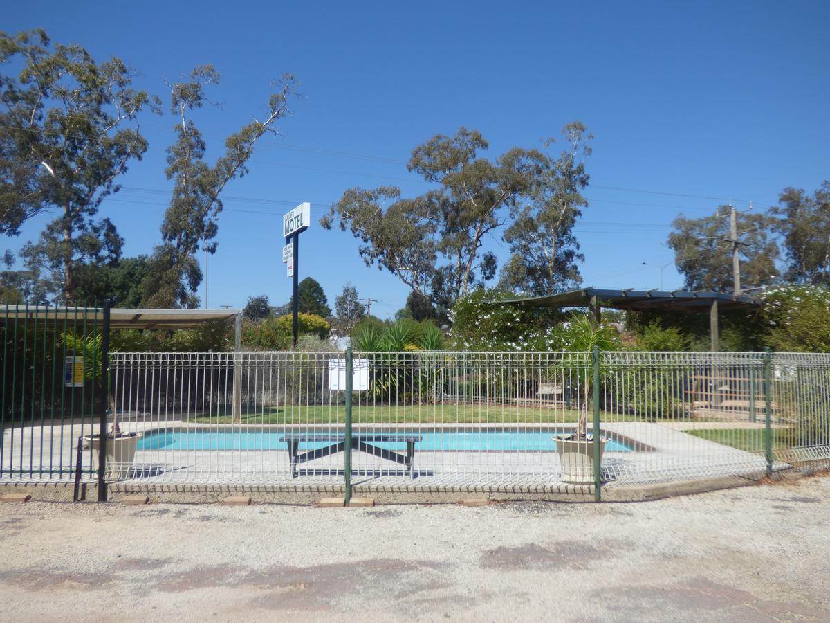 Calder Family Motel Μπέντιγκο Εξωτερικό φωτογραφία